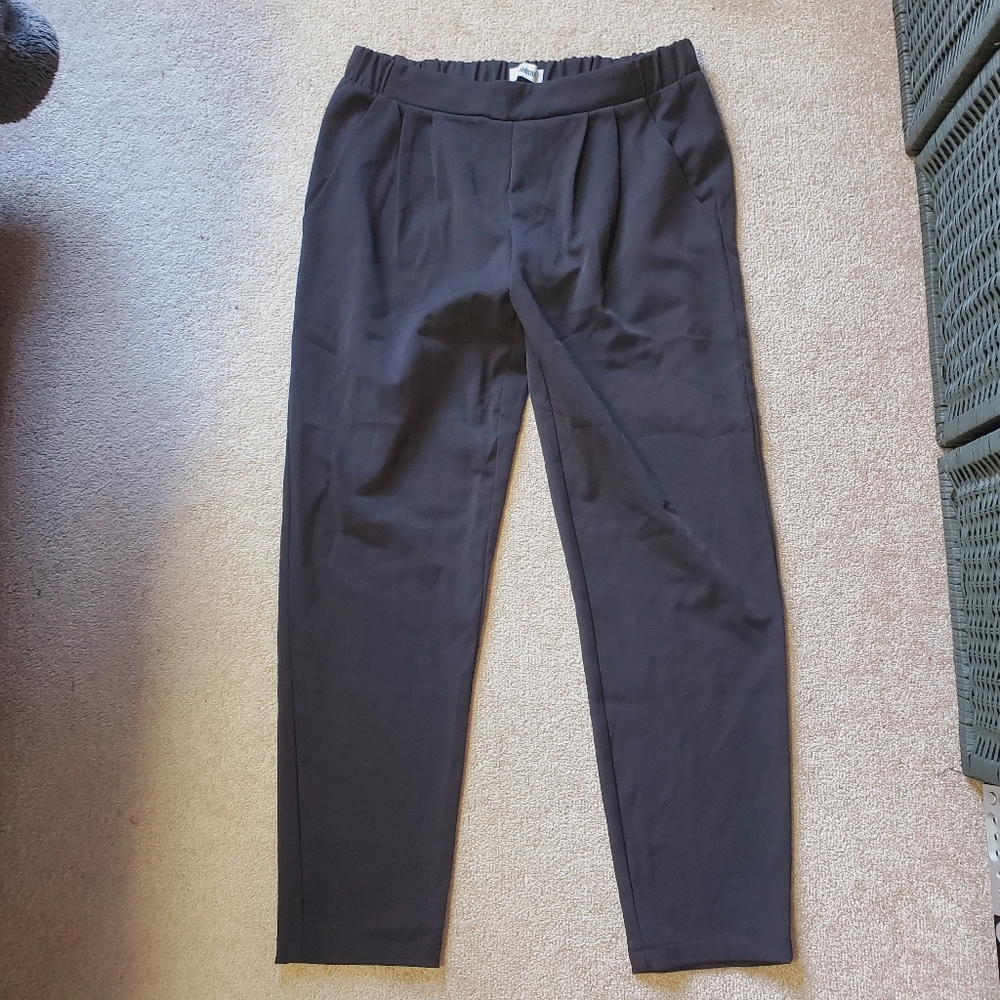 Minimum Denmark Sofja Black Tapered Trouser - image 3